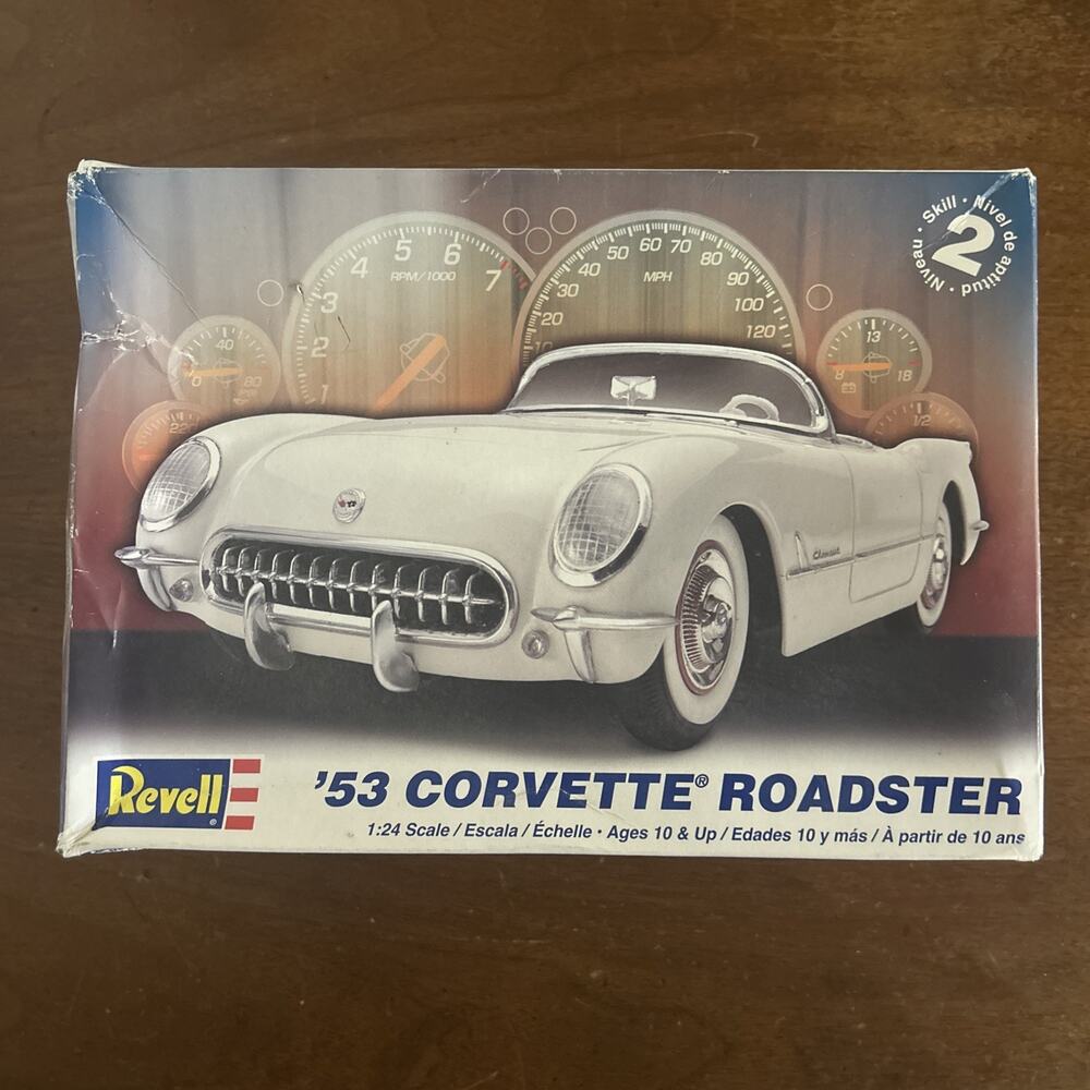 REVELL 53 CORVETTE ROADSTER MODEL KIT 1:24 SCALE #85-2164 Sealed Bags Open Box